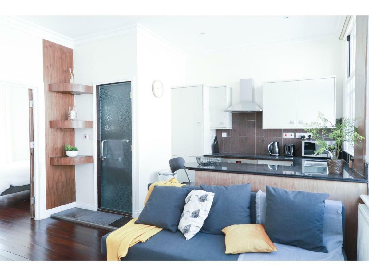Pass The Keys West End Apartment Near Tottenham Court Road Londyn Zewnętrze zdjęcie
